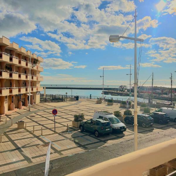 Hotel Le Carnon Luaran gambar